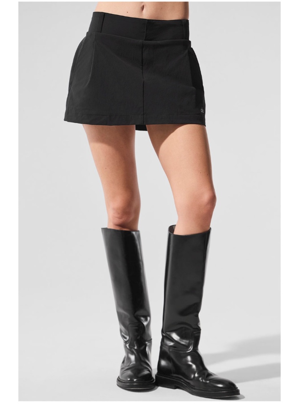 Alo Yoga Fan Club Mini Skirt, Black. Small